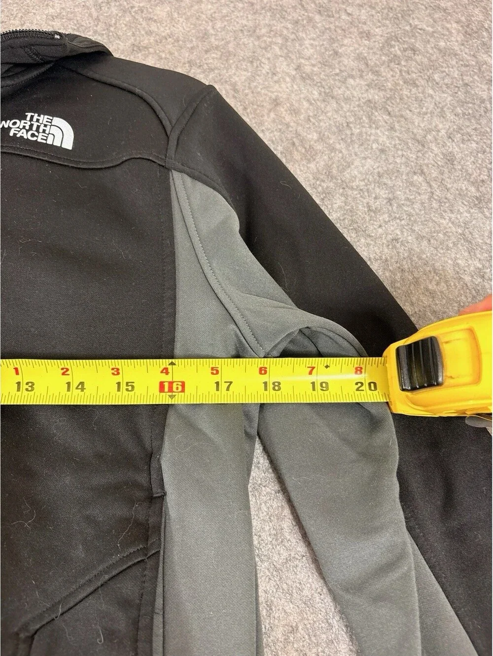 The North Face Boys Black Fleece Full Zip Hooded Jacket Size L (14/16)
